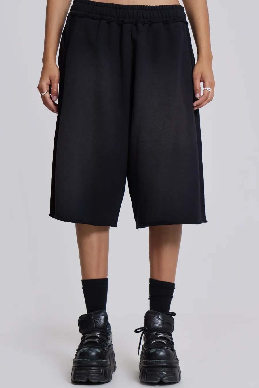 Jaded London Joggers*Washed Black Colossus Jogger Shorts